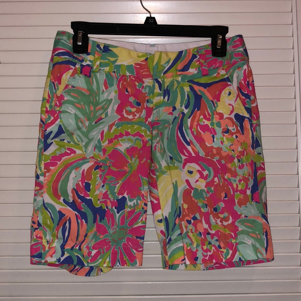 Lilly Pulitzer Bermuda Shorts Size OO NWOT